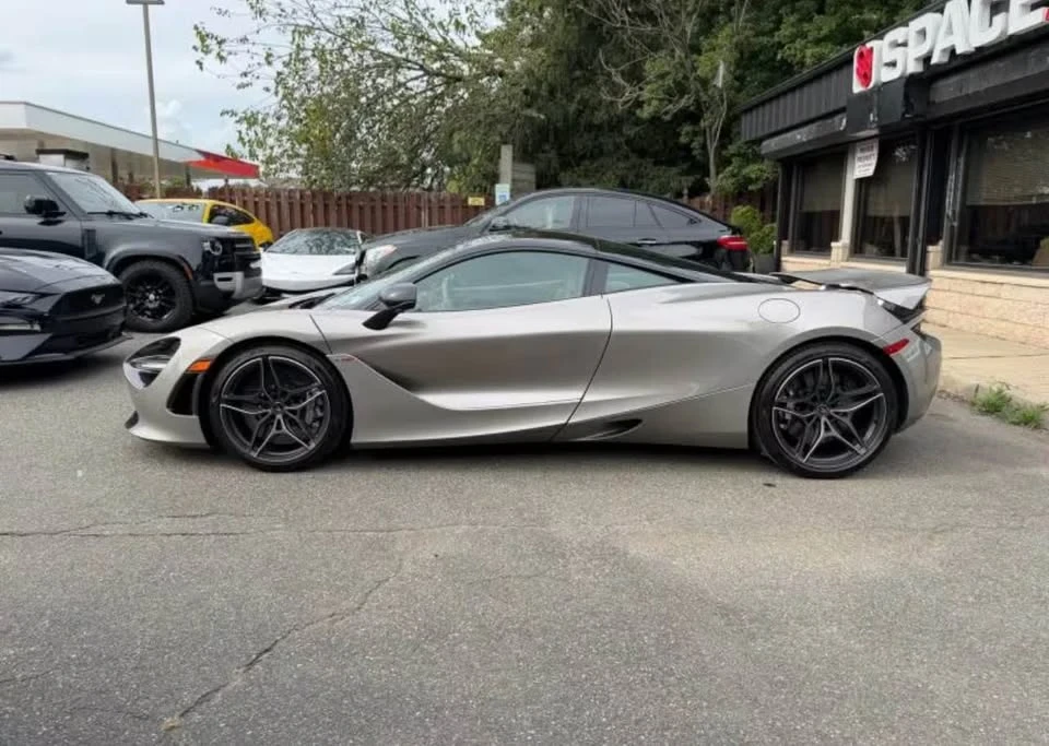 2018 McLaren 720S - Image 5 of 7