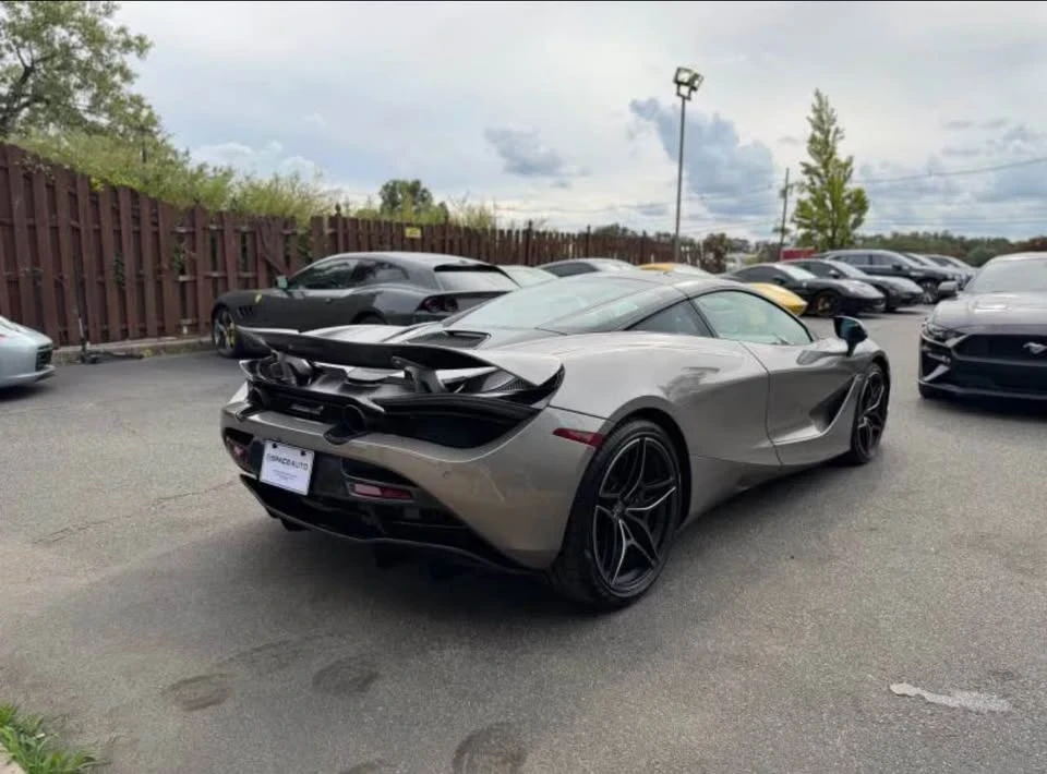 2018 McLaren 720S - Image 4 of 7