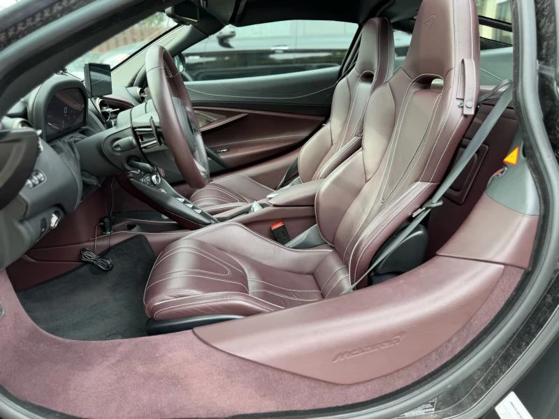 2018 McLaren 720S - Image 16 of 19