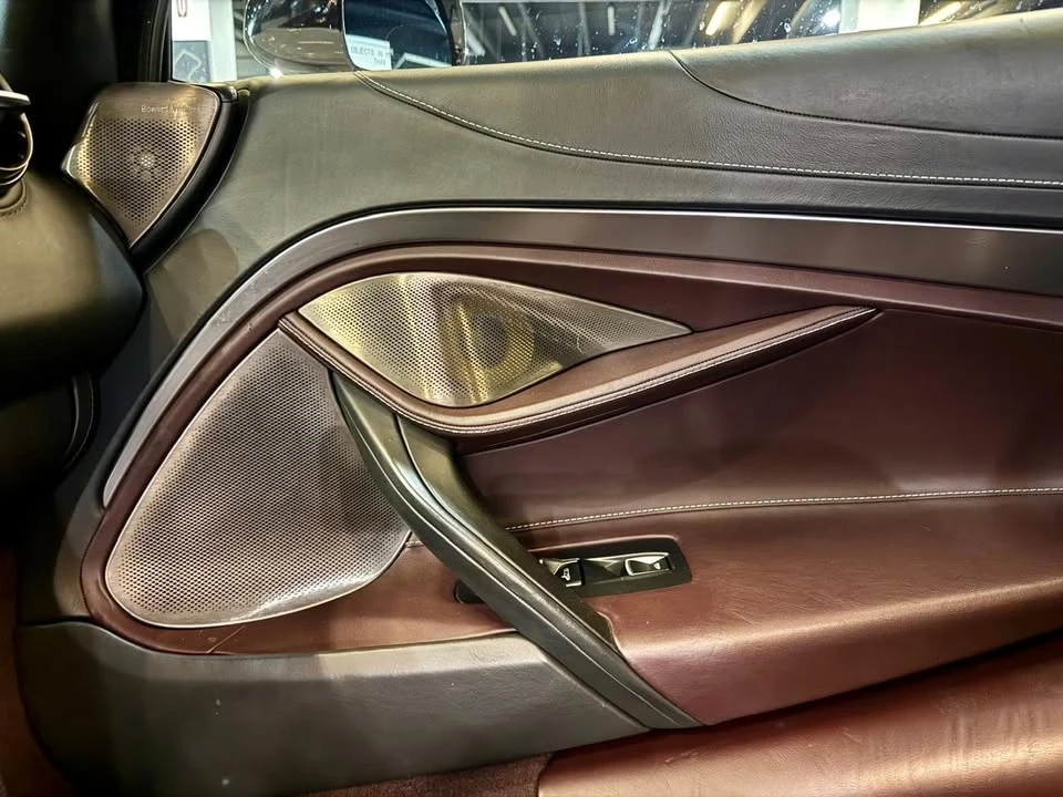 2018 McLaren 720S - Image 5 of 8