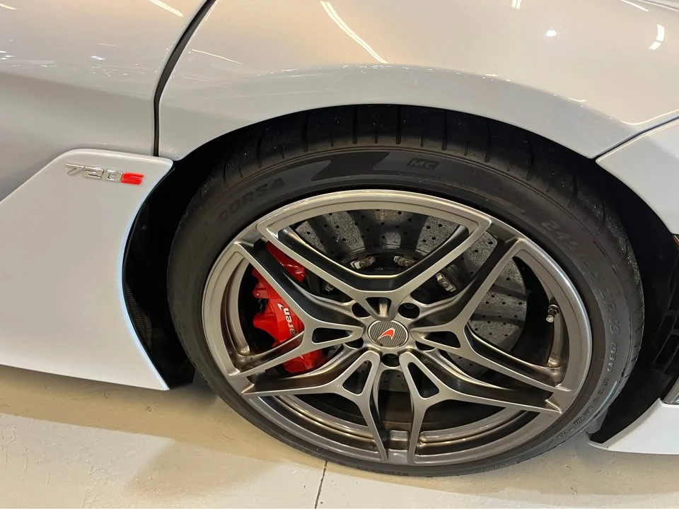 2018 McLaren 720S - Image 3 of 16