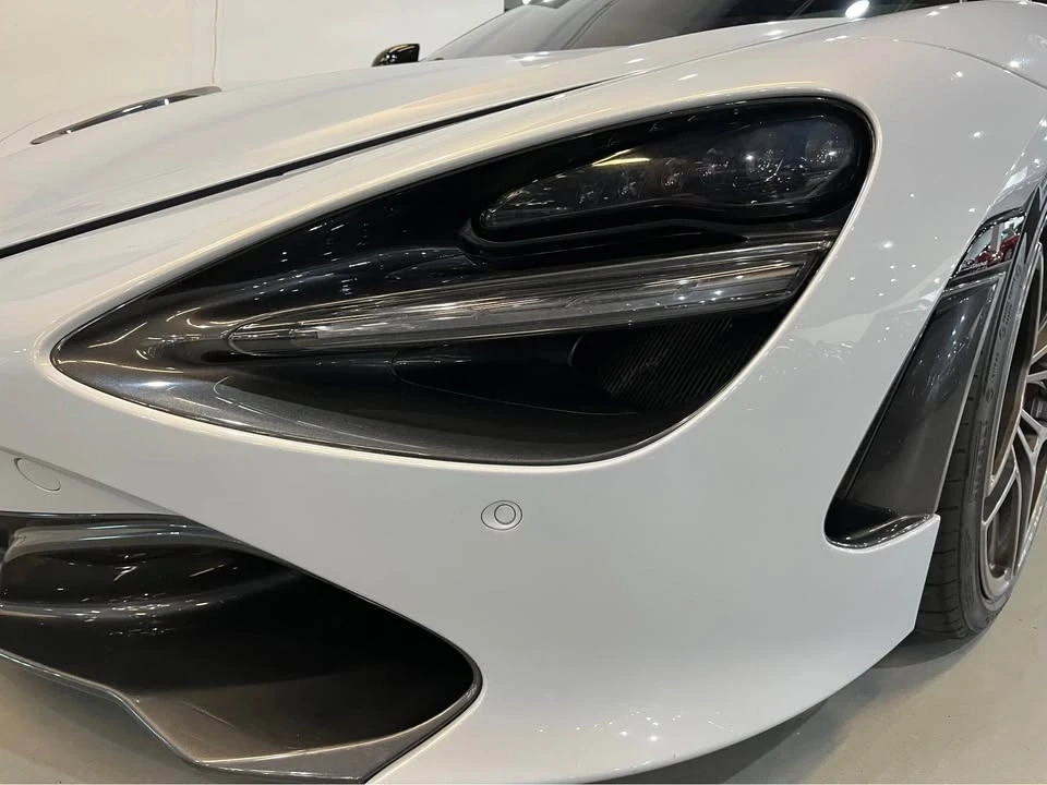 2018 McLaren 720S - Image 9 of 18