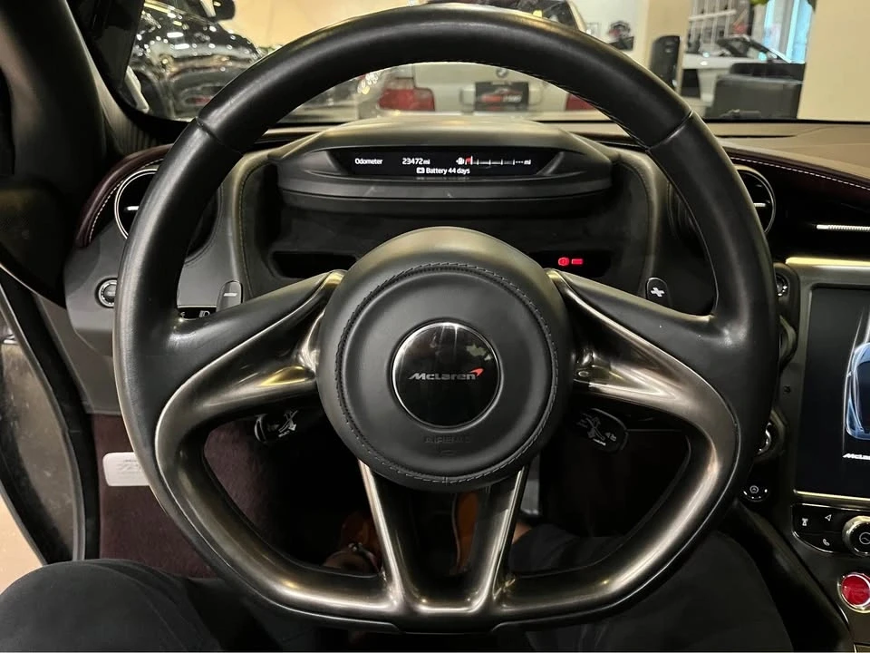 2018 McLaren 720S - Image 13 of 18