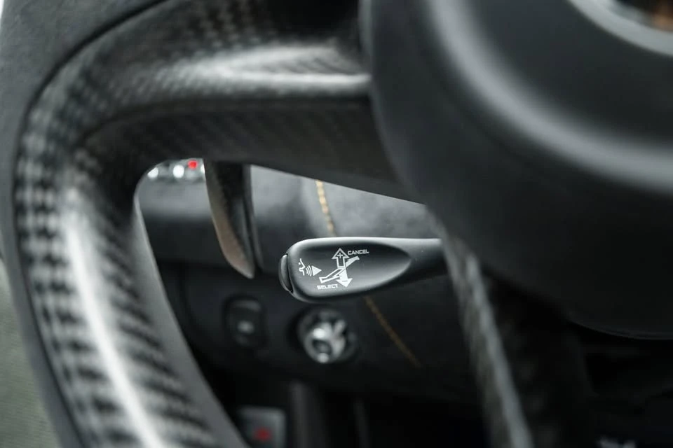 2018 McLaren 720S - Image 17 of 17