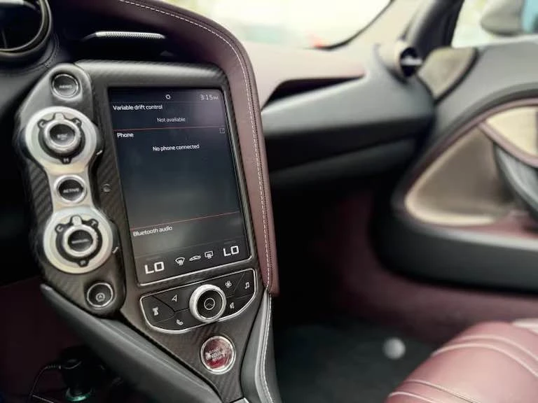 2018 McLaren 720S - Image 8 of 9