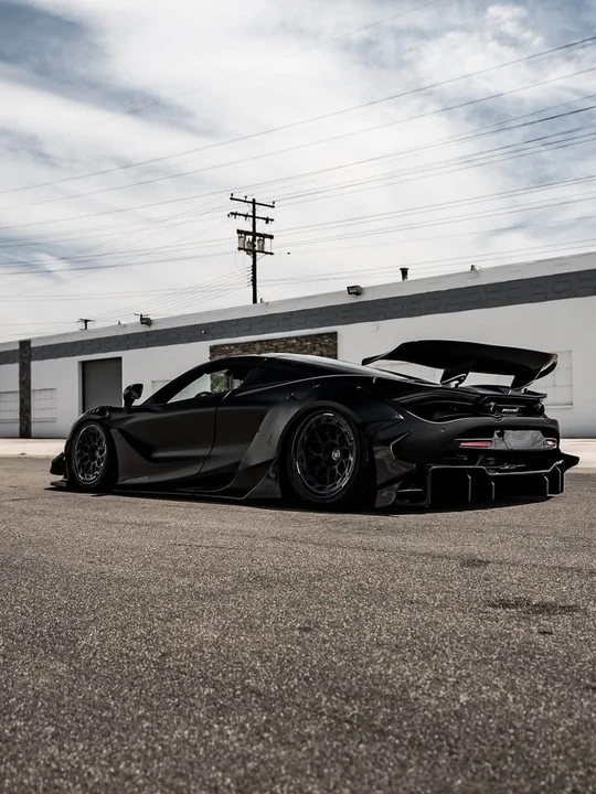 2018 McLaren 720S - Image 3 of 10