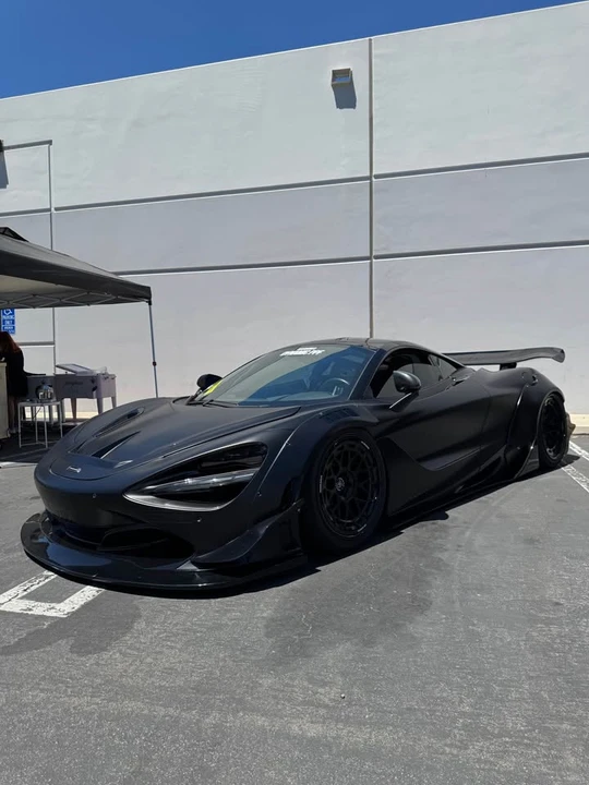 2018 McLaren 720S - Image 8 of 10