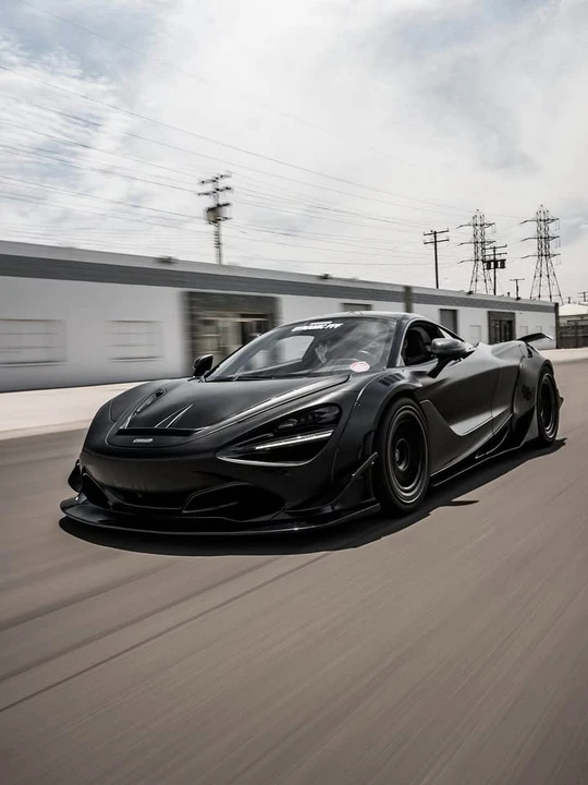 2018 McLaren 720S - Image 2 of 10