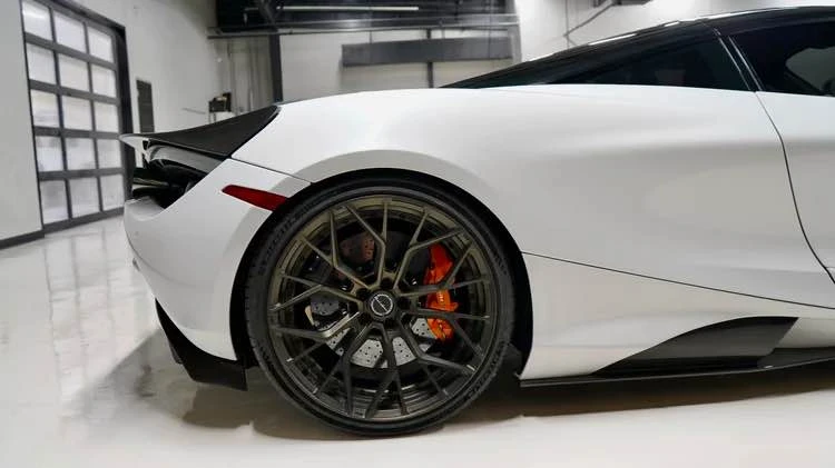 2018 McLaren 720S - Image 15 of 19