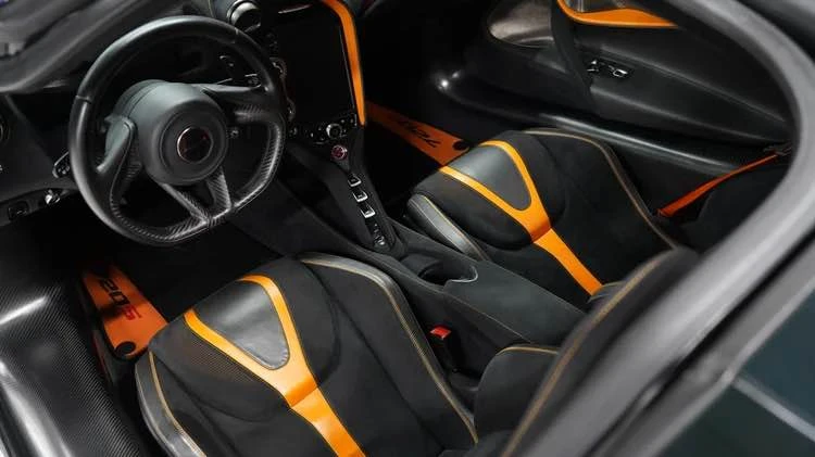 2018 McLaren 720S - Image 13 of 19