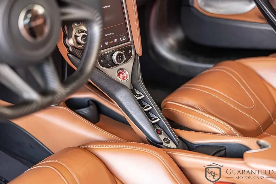 2018 McLaren 720S - Image 13 of 17