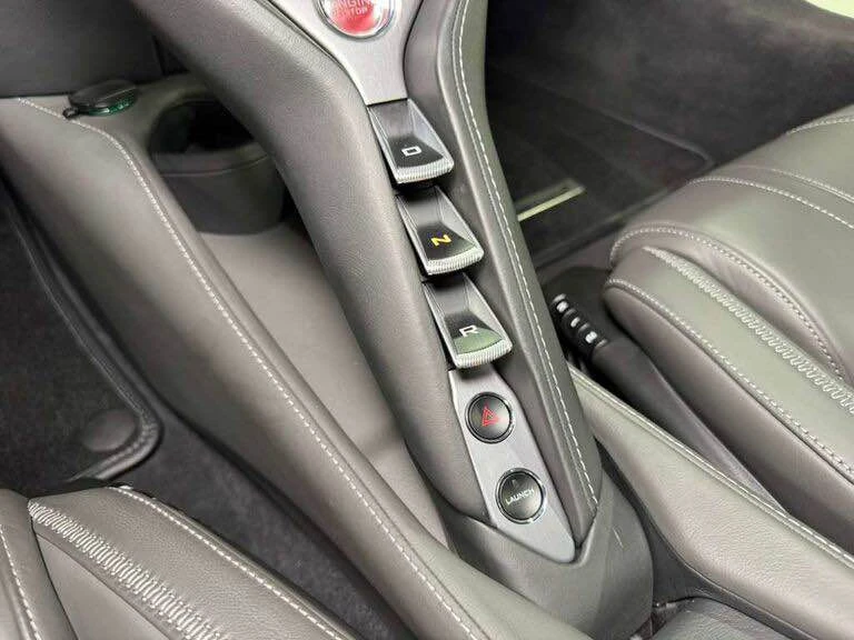 2018 McLaren 720S - Image 14 of 20