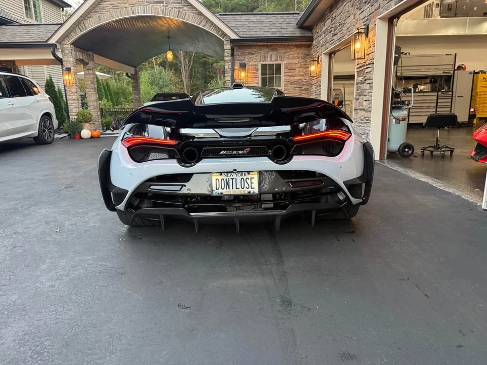 2018 McLaren 720S - Image 3 of 19