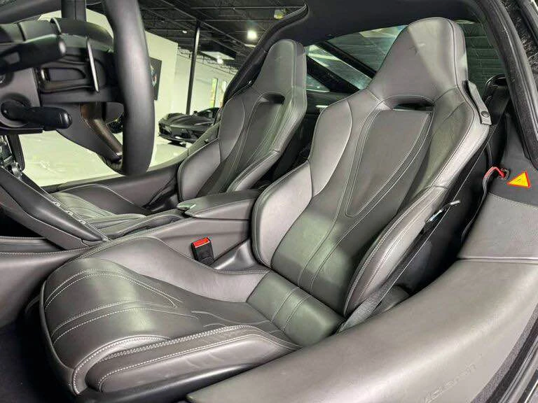 2018 McLaren 720S - Image 8 of 9
