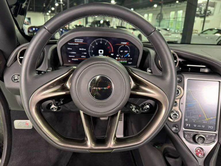 2018 McLaren 720S - Image 12 of 20