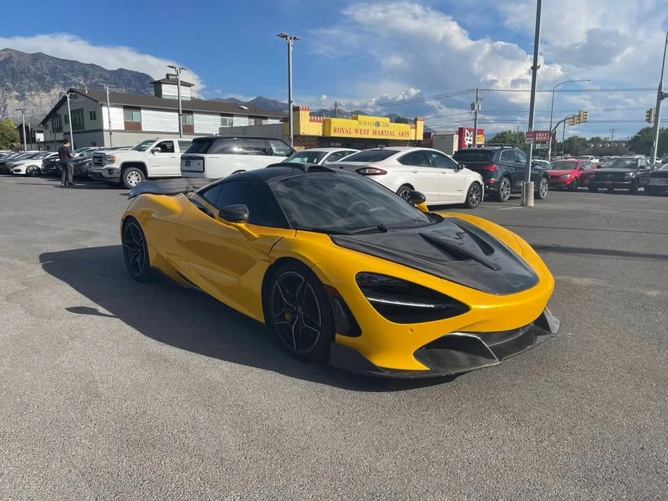 2018 McLaren 720S - Image 13 of 19