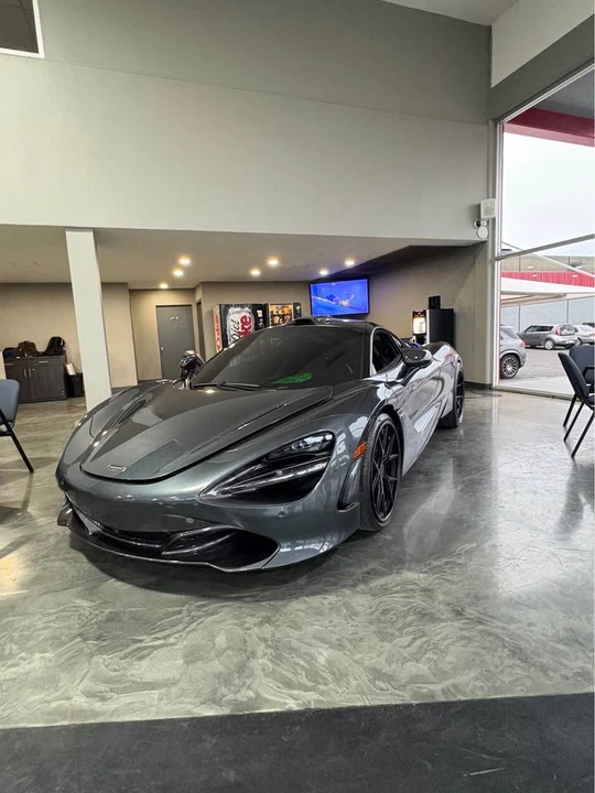 2018 McLaren 720S - Image 2 of 4