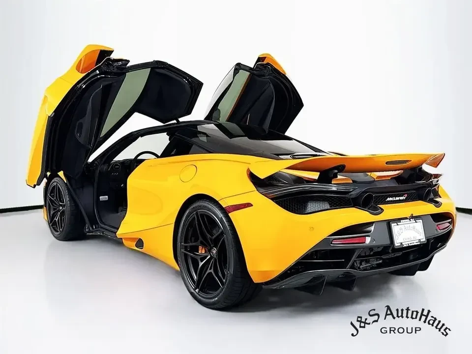 2018 McLaren 720S - Image 6 of 20