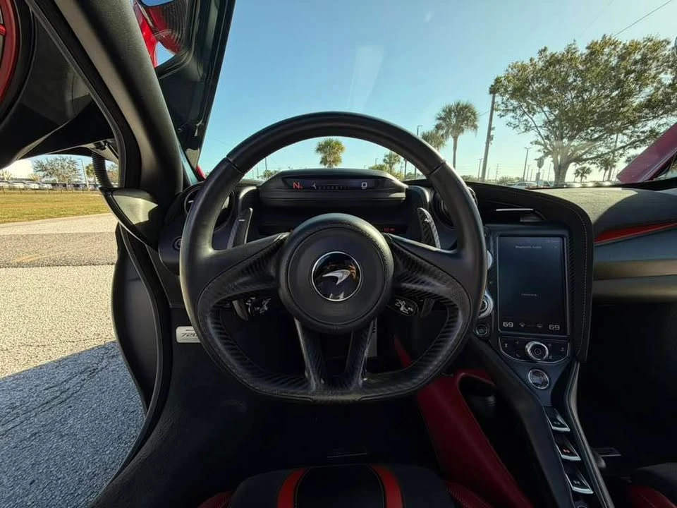2018 McLaren 720S - Image 7 of 18