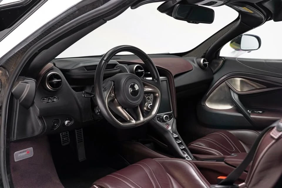 2018 McLaren 720S - Image 14 of 20