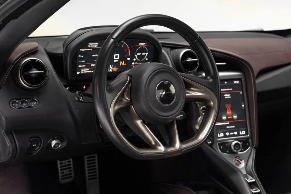 2018 McLaren 720S - Image 15 of 20