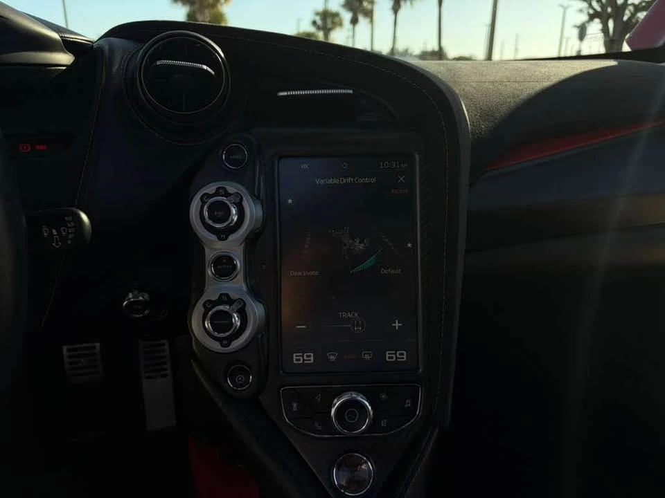 2018 McLaren 720S - Image 12 of 18