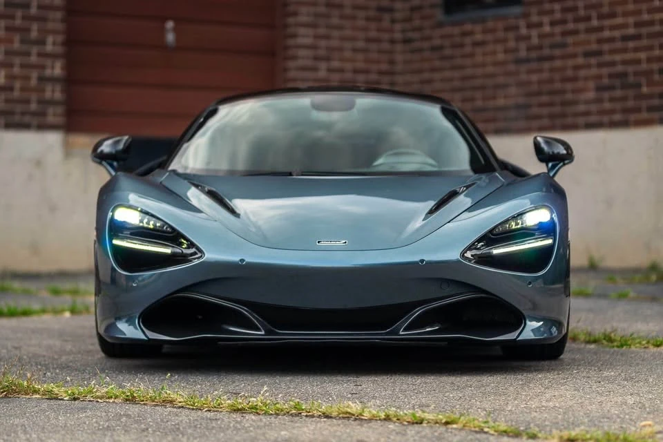 2018 McLaren 720S - Image 6 of 18