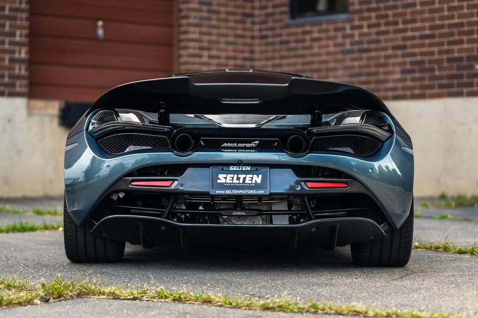 2018 McLaren 720S - Image 2 of 18