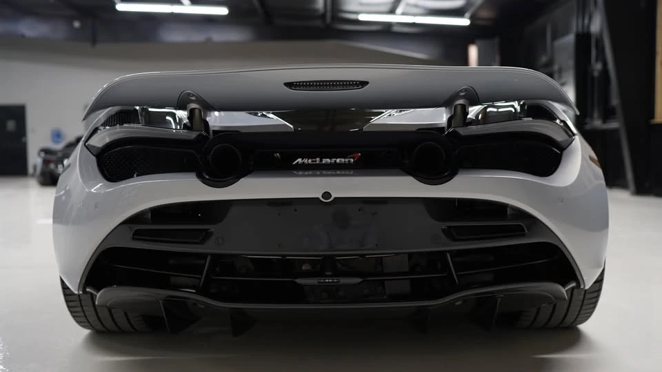 2018 McLaren 720S - Image 11 of 20