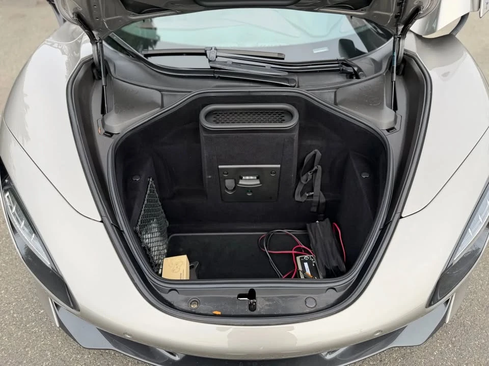 2018 McLaren 720S - Image 6 of 9