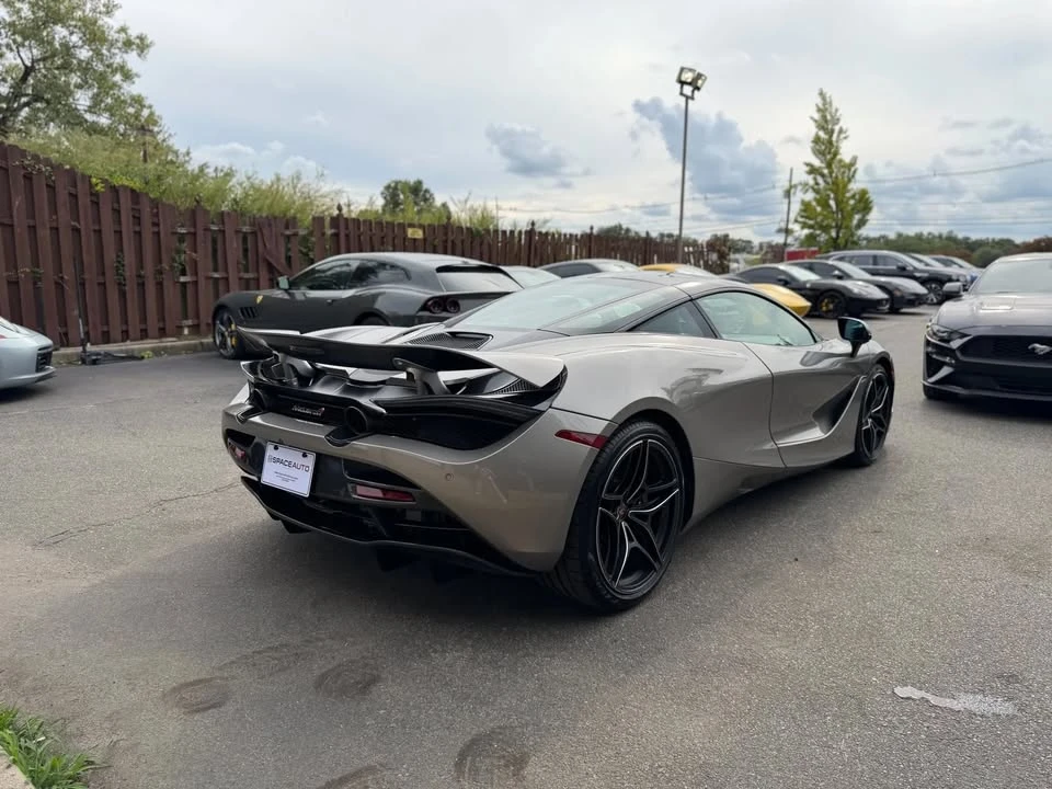 2018 McLaren 720S - Image 7 of 9