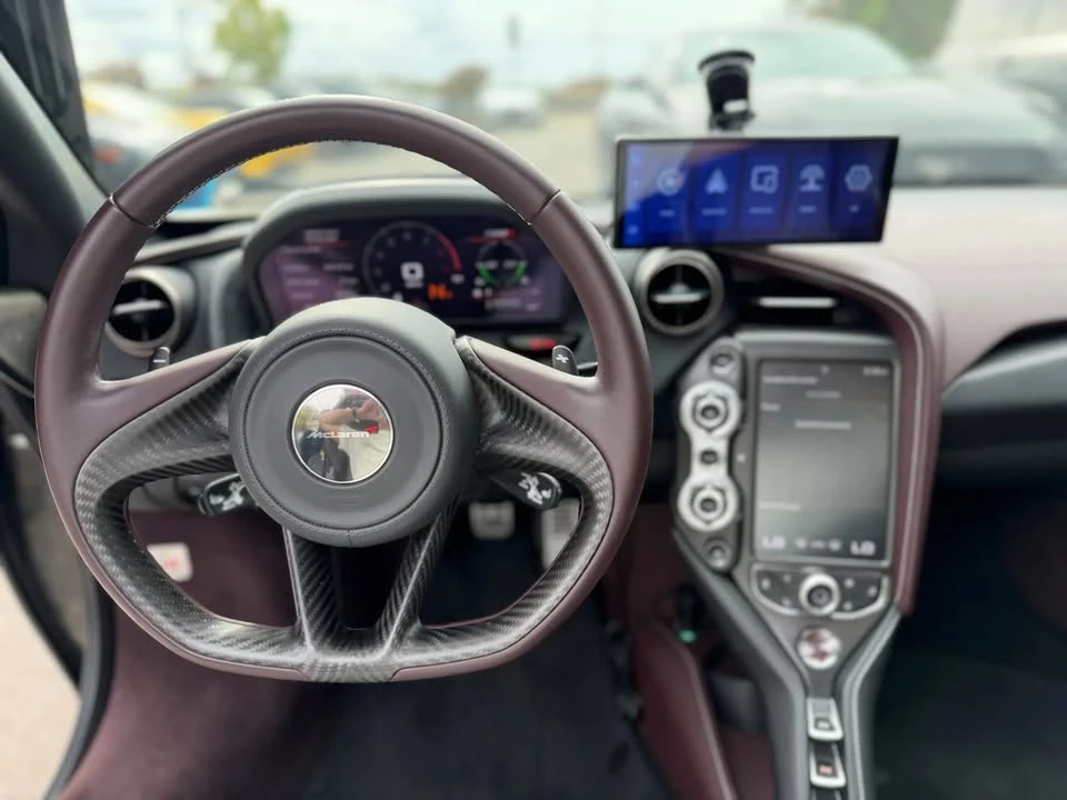 2018 McLaren 720S - Image 4 of 9
