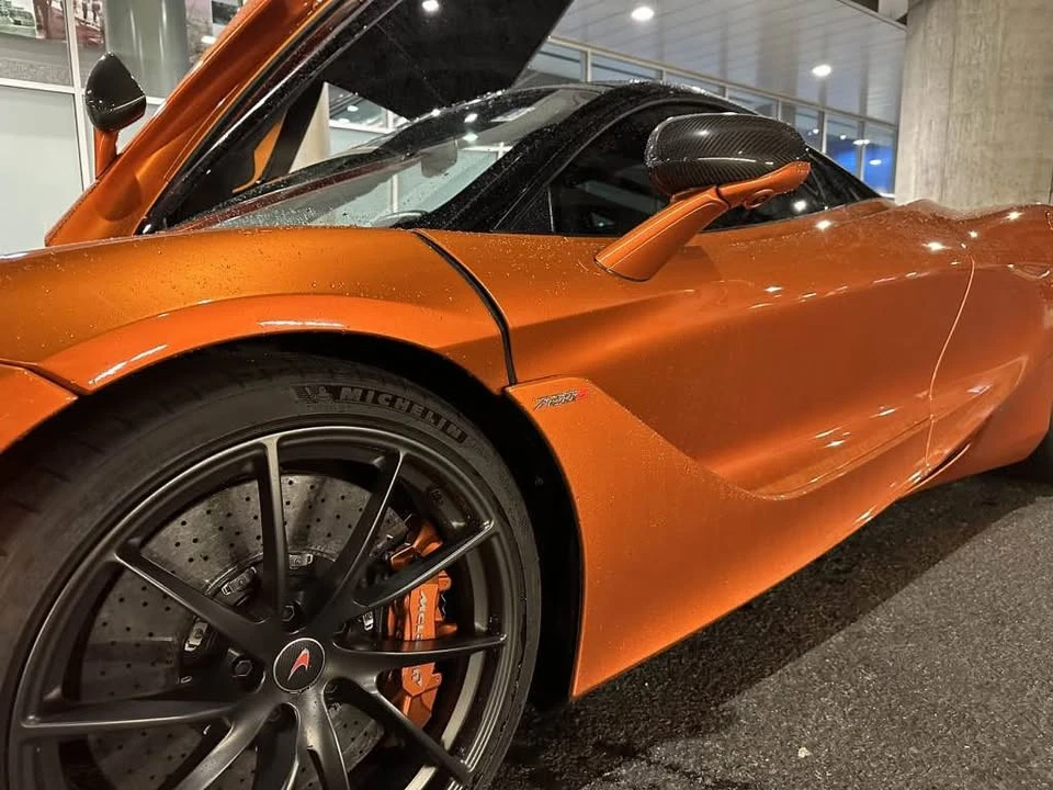 2018 McLaren 720S - Image 8 of 11