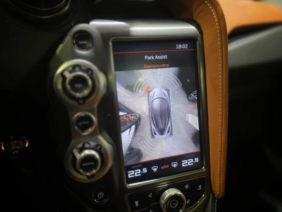 2018 McLaren 720S - Image 9 of 9