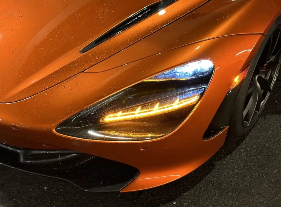2018 McLaren 720S - Image 11 of 15
