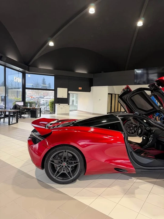 2018 McLaren 720S - Image 5 of 12