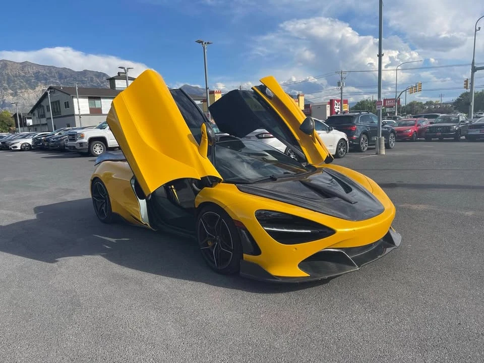 2018 McLaren 720S - Image 9 of 20