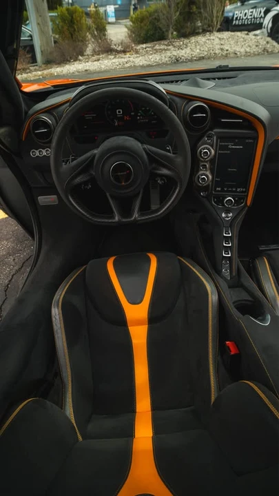 2018 McLaren 720S - Image 4 of 15