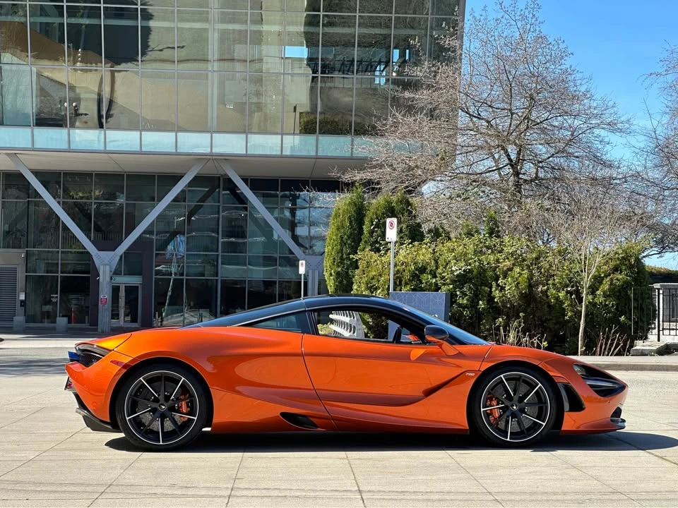 2018 McLaren 720S - Image 3 of 10