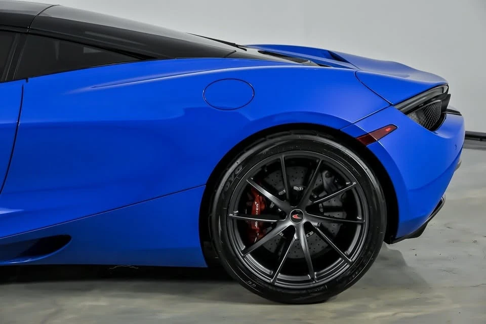 2018 McLaren 720S - Image 9 of 20
