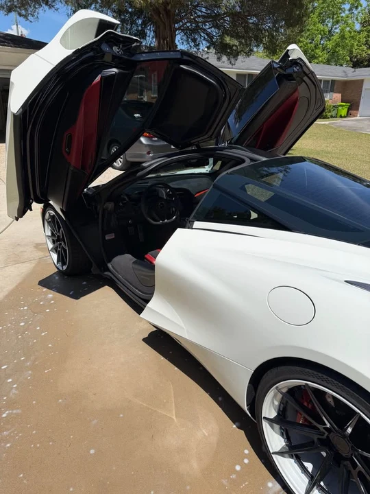 2018 McLaren 720S - Image 6 of 14
