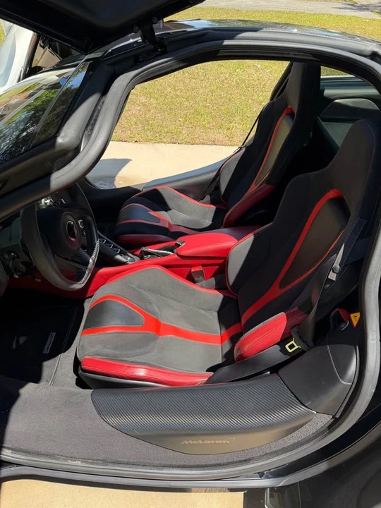 2018 McLaren 720S - Image 8 of 14