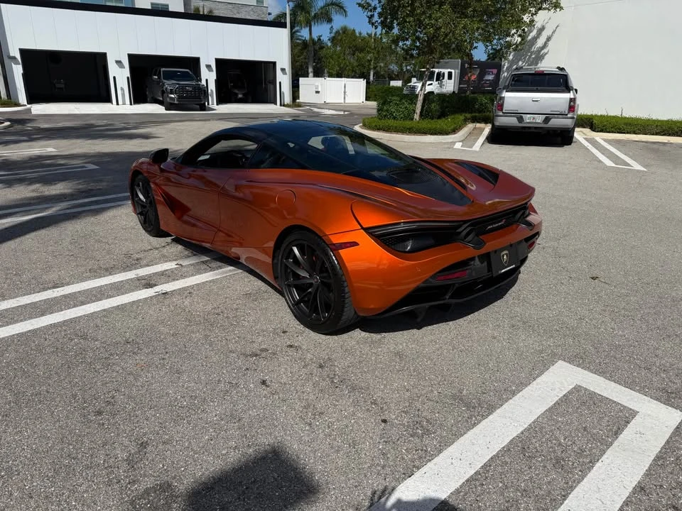 2018 McLaren 720S - Image 7 of 13