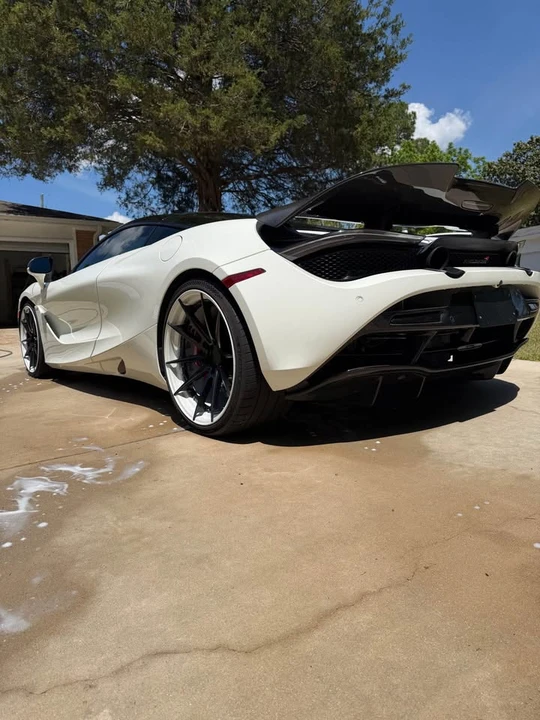 2018 McLaren 720S - Image 12 of 14