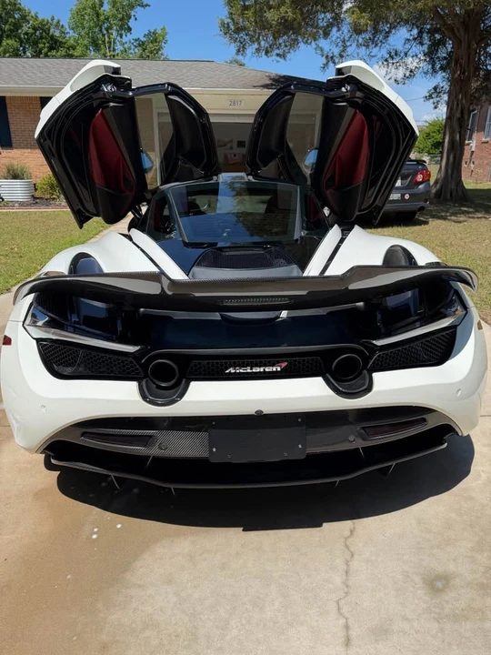 2018 McLaren 720S - Image 7 of 14