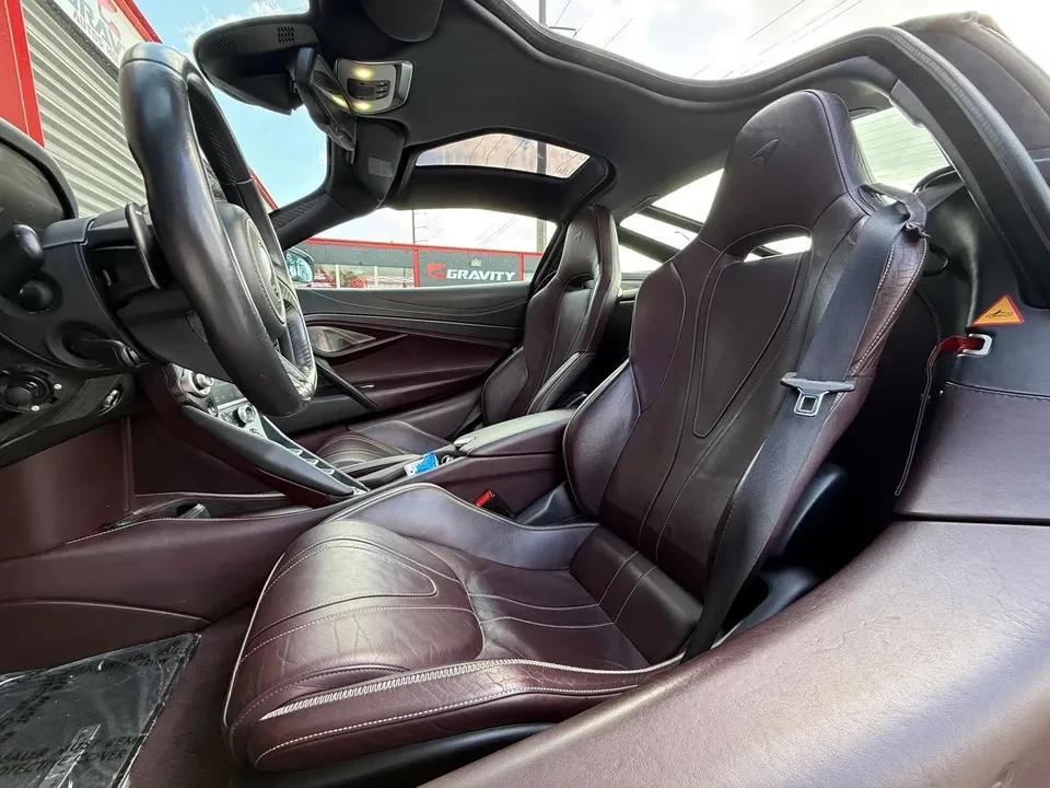 2018 McLaren 720S - Image 5 of 16