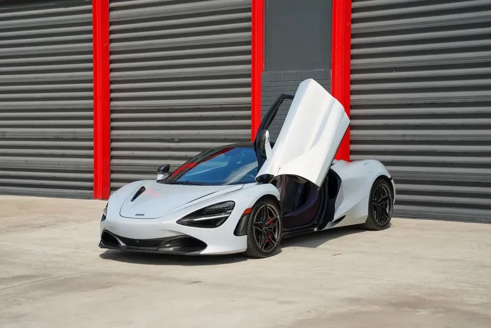 2018 McLaren 720S - Image 14 of 16