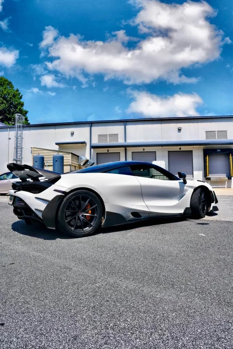 2018 McLaren 720S - Image 4 of 19