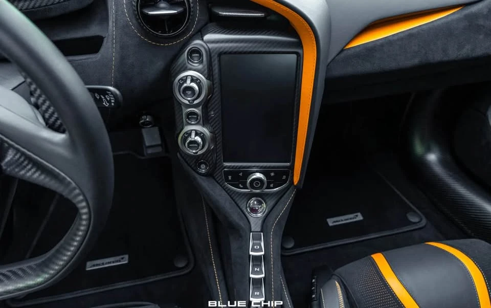 2018 McLaren 720S - Image 17 of 19