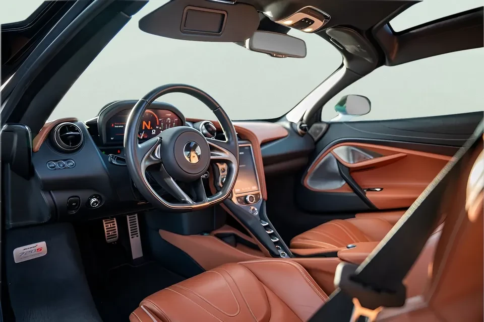 2018 McLaren 720S - Image 6 of 8